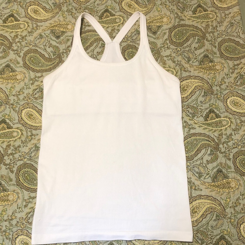 Lululemon tank top